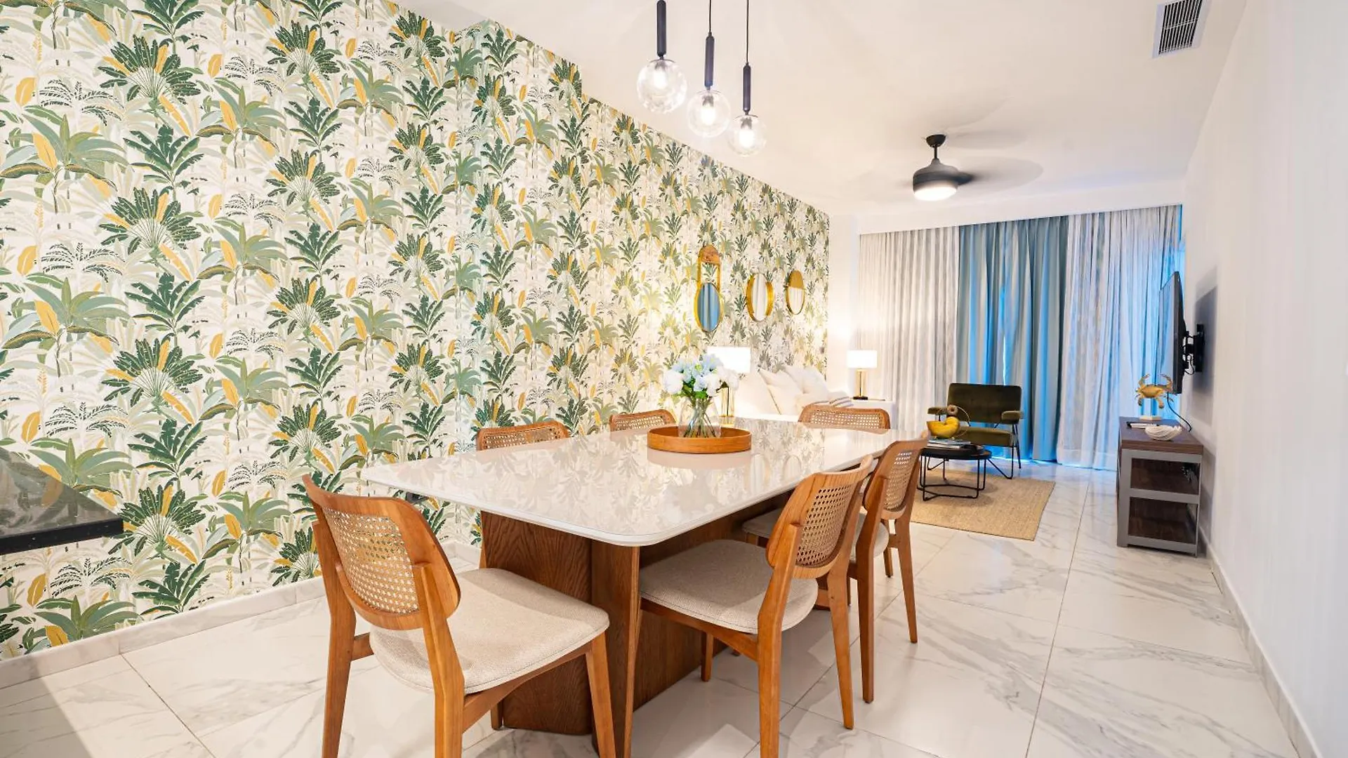 شقة Beautiful Beach Apt With Private Jacuzzi, Pool & Golf بونتا كانا